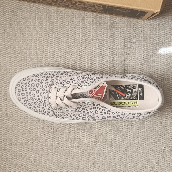 Vans Authentic VR3 LX Canvas Sneakers In Leopard Print size 6.5 - Picture 6 of 10